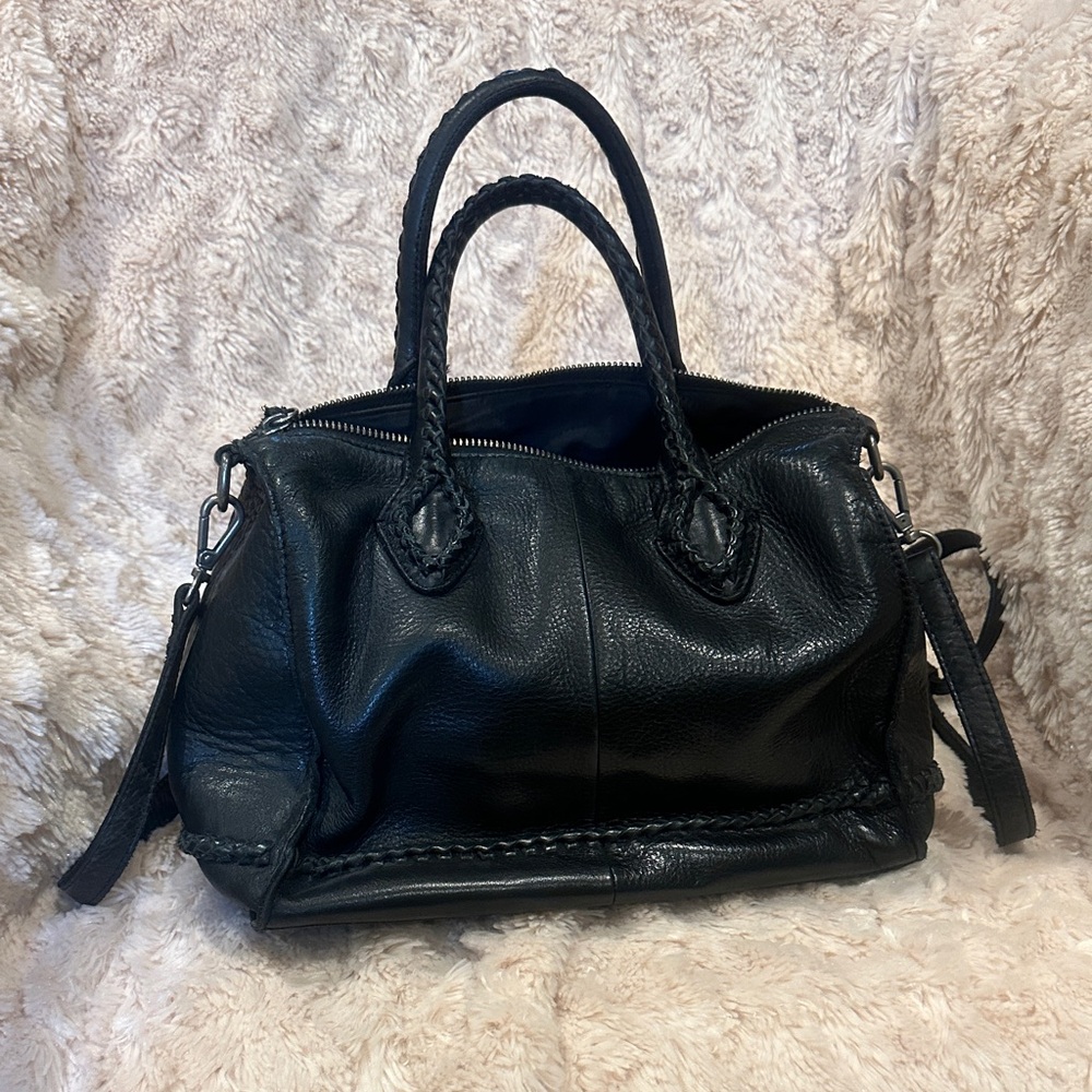 🌻🌻Lucky Brand Black Handbag